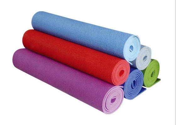L'anti épaisseur de tapis de yoga de maison de glissement/de tapis exercice de forme physique facultative pour des dames s'exercent