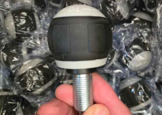 Commerial pèsent le Pin en acier en nylon de machine de poids de gymnase de tolérance de la borne 0.01mm de banc